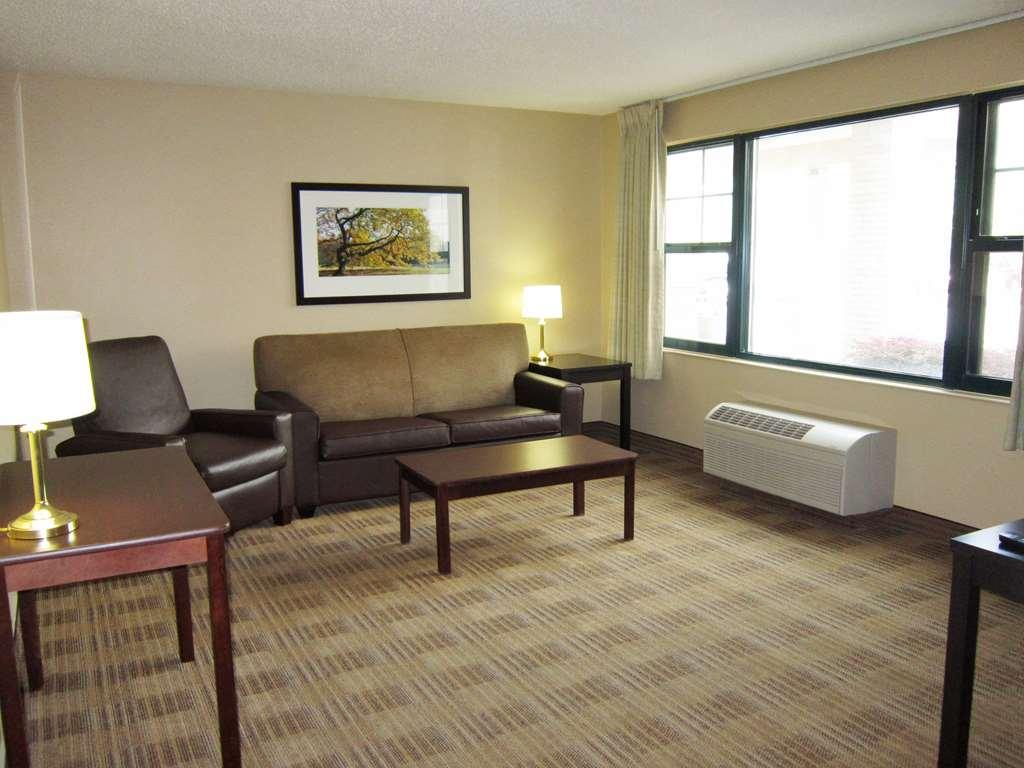 Extended Stay America Select Suites - Jacksonville - Lenoir Avenue East Rum bild