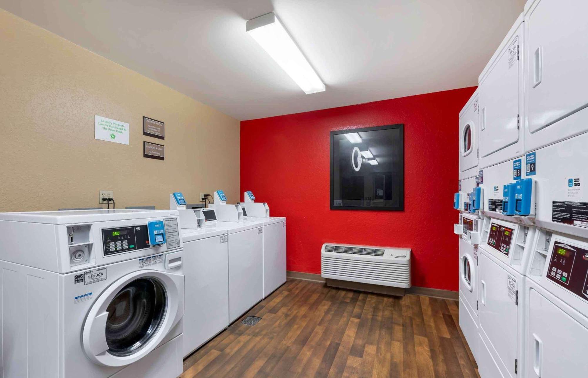 Extended Stay America Select Suites - Jacksonville - Lenoir Avenue East Exteriör bild