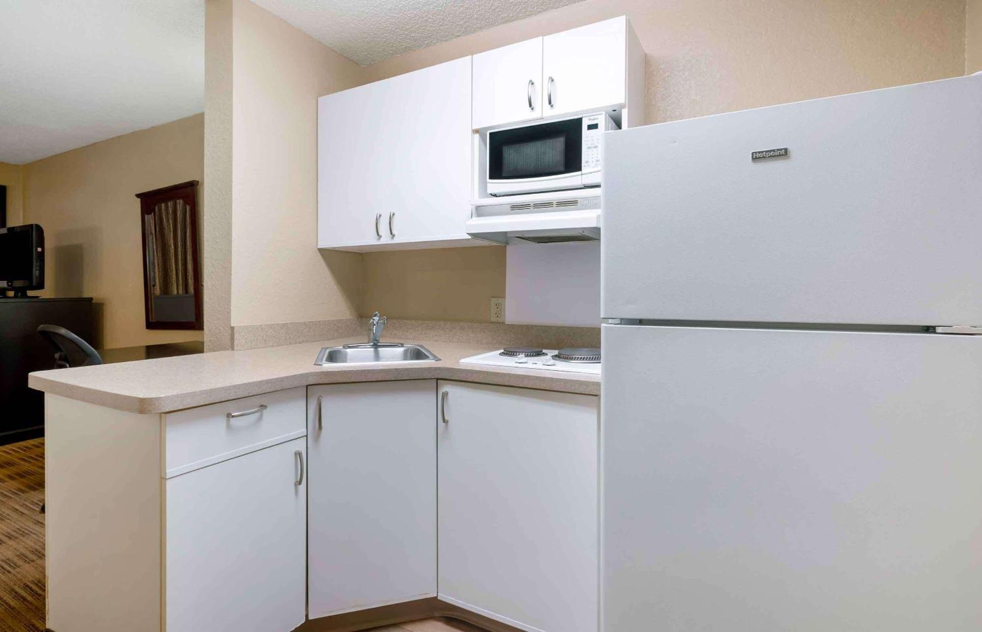 Extended Stay America Select Suites - Jacksonville - Lenoir Avenue East Exteriör bild