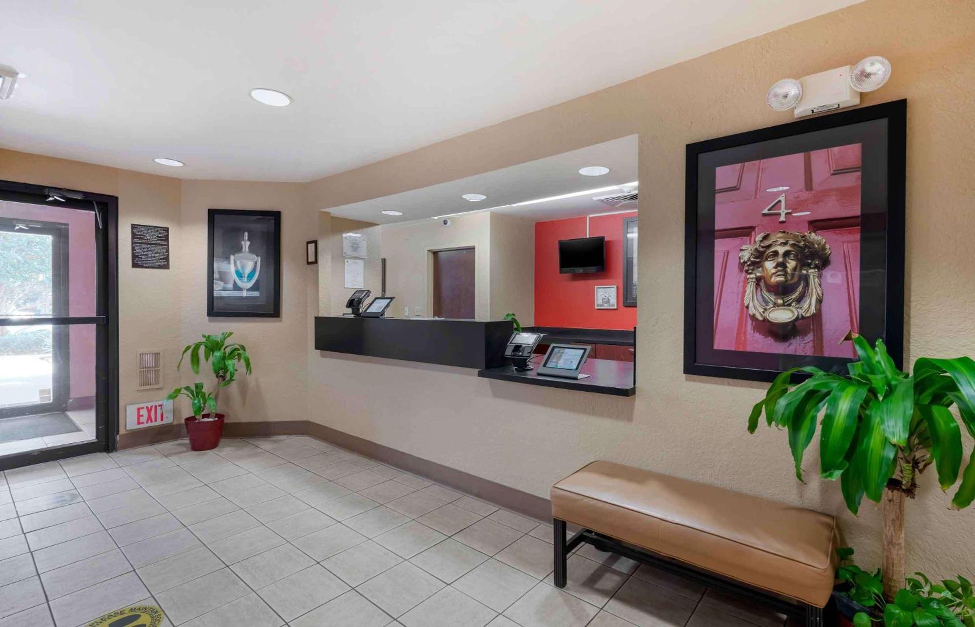 Extended Stay America Select Suites - Jacksonville - Lenoir Avenue East Exteriör bild