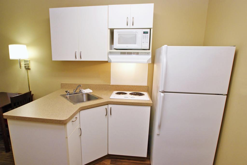 Extended Stay America Select Suites - Jacksonville - Lenoir Avenue East Exteriör bild