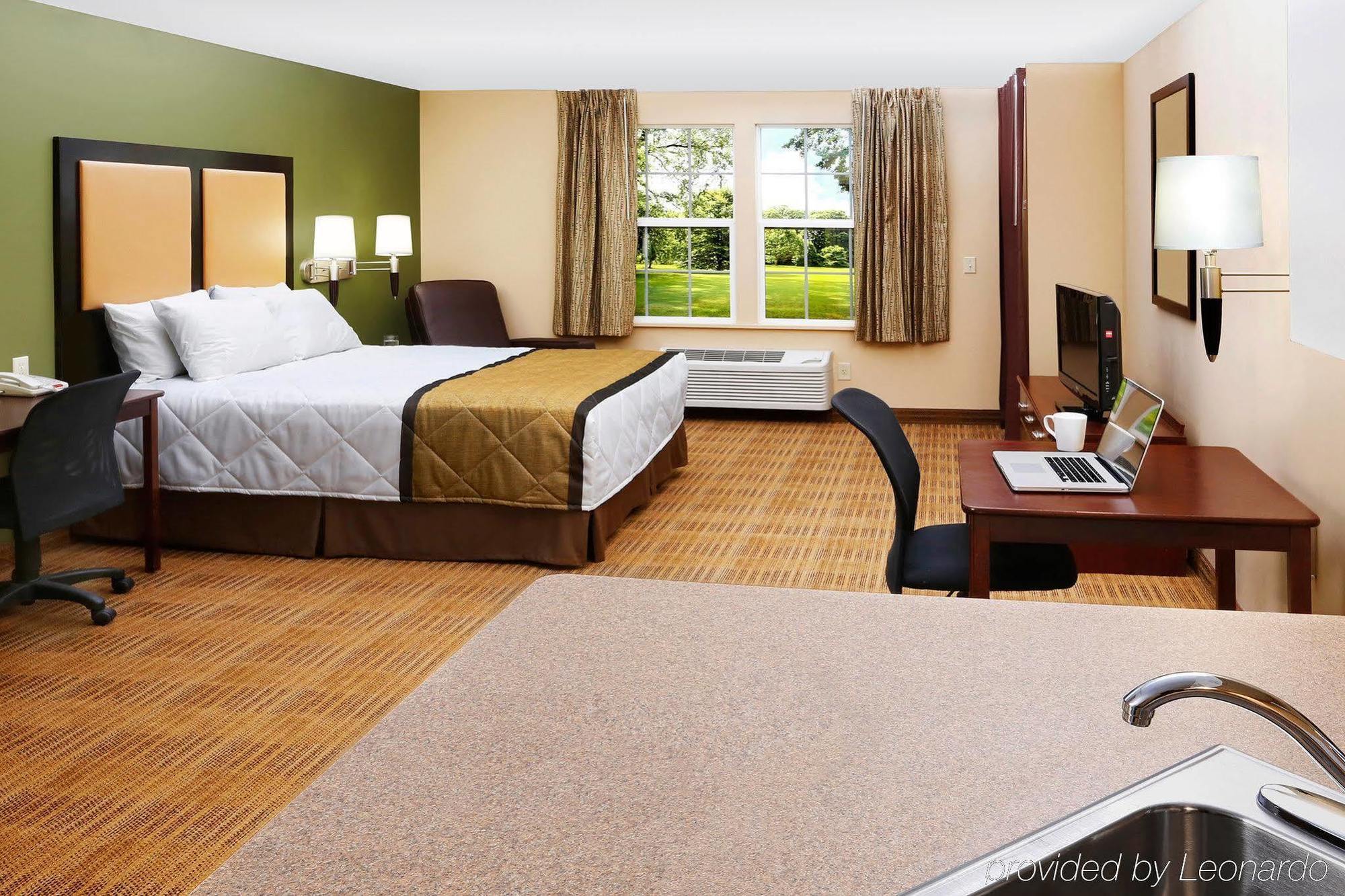Extended Stay America Select Suites - Jacksonville - Lenoir Avenue East Exteriör bild